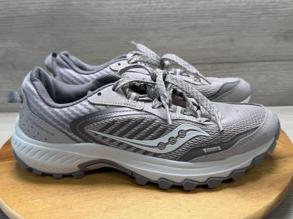 Saucony Women's Excursion Smoke/Fog Trail Running Shoes S10669-17. Womens 7.5